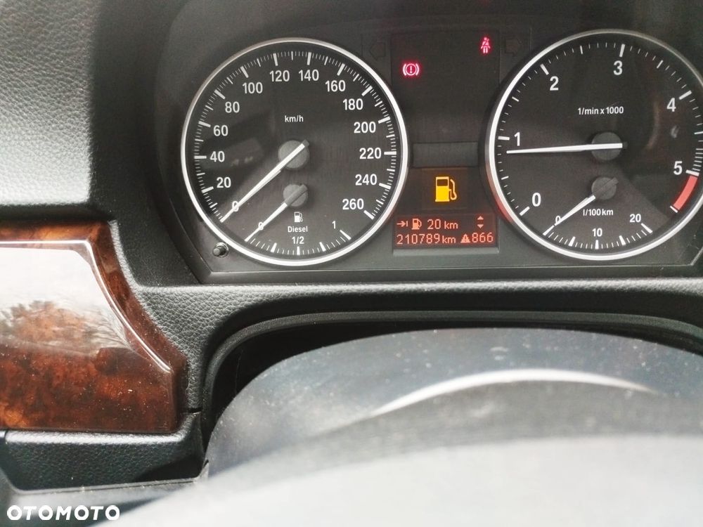 BMW Seria 3 320d - 26