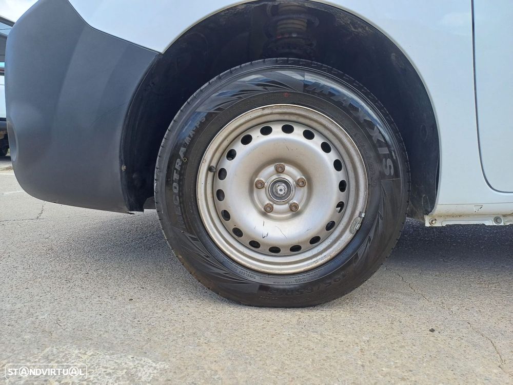 Renault Kangoo 1.5 dCi Business S/S 3L - 22