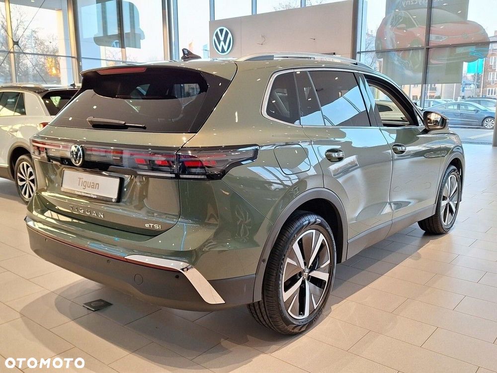 Volkswagen Tiguan - 6