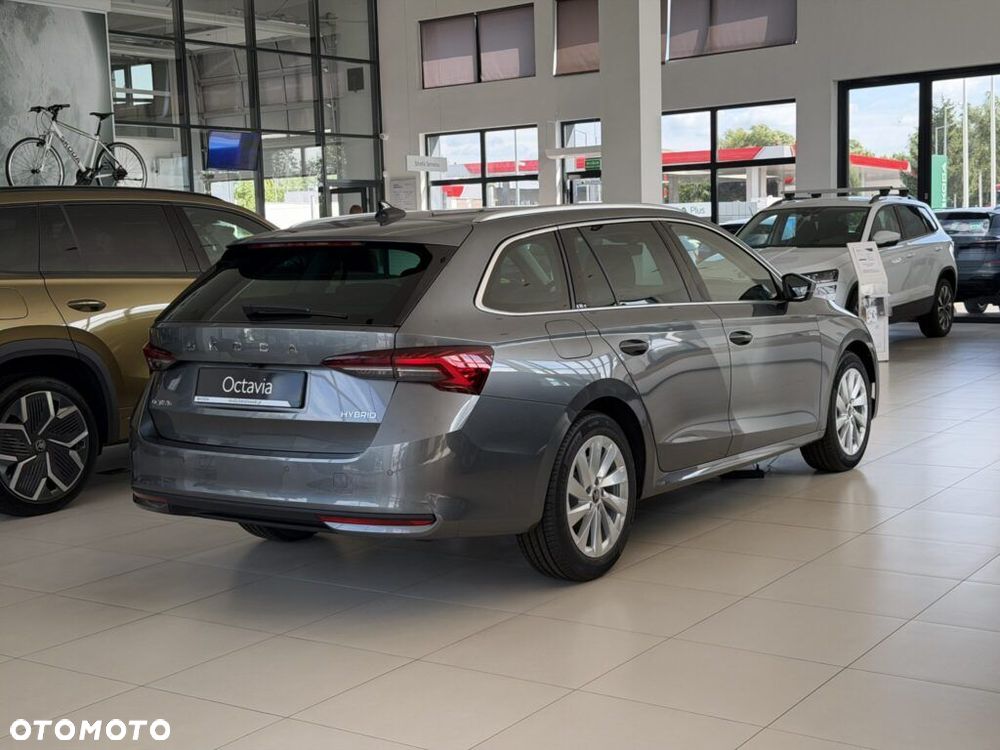 Skoda Octavia 1.5 TSI mHEV Drive Selection DSG - 6