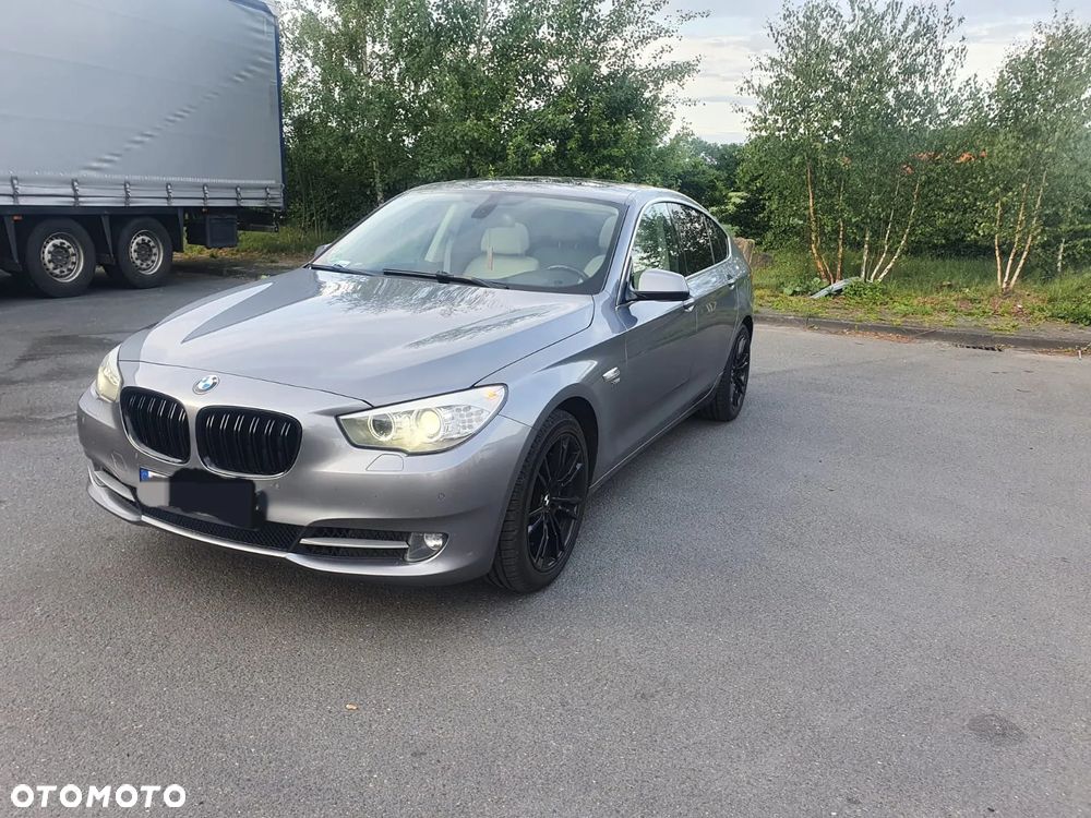 BMW 5GT - 7