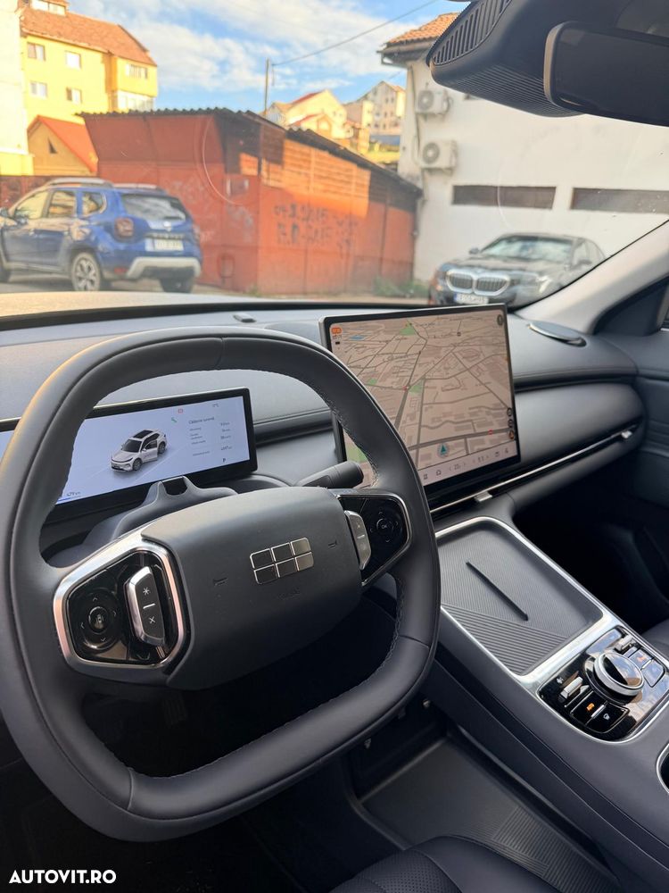 Geely Starray EM-i 1.5 1DHT PHEV Pro - 1