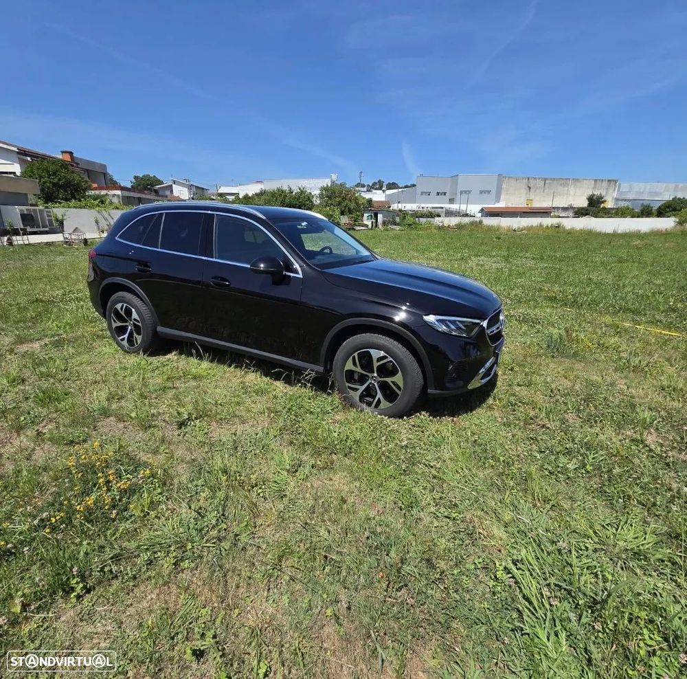 Mercedes-Benz GLC 300 d 4Matic — fotografia 12