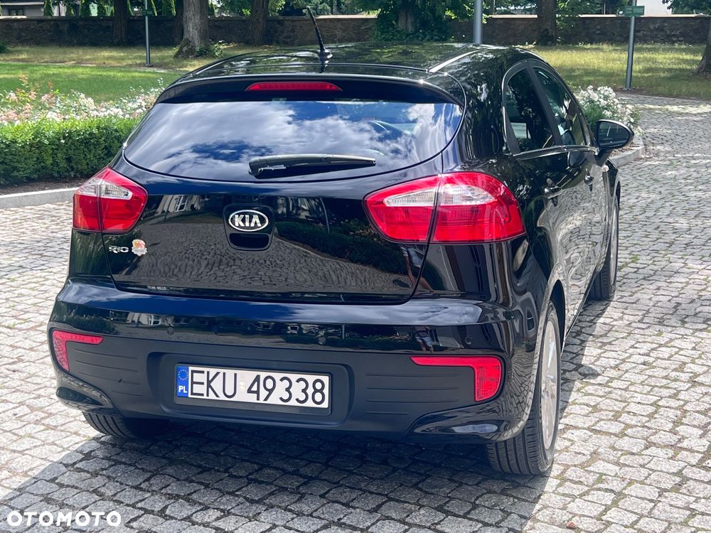 Kia Rio 1.4 Dream Team Edition - 10