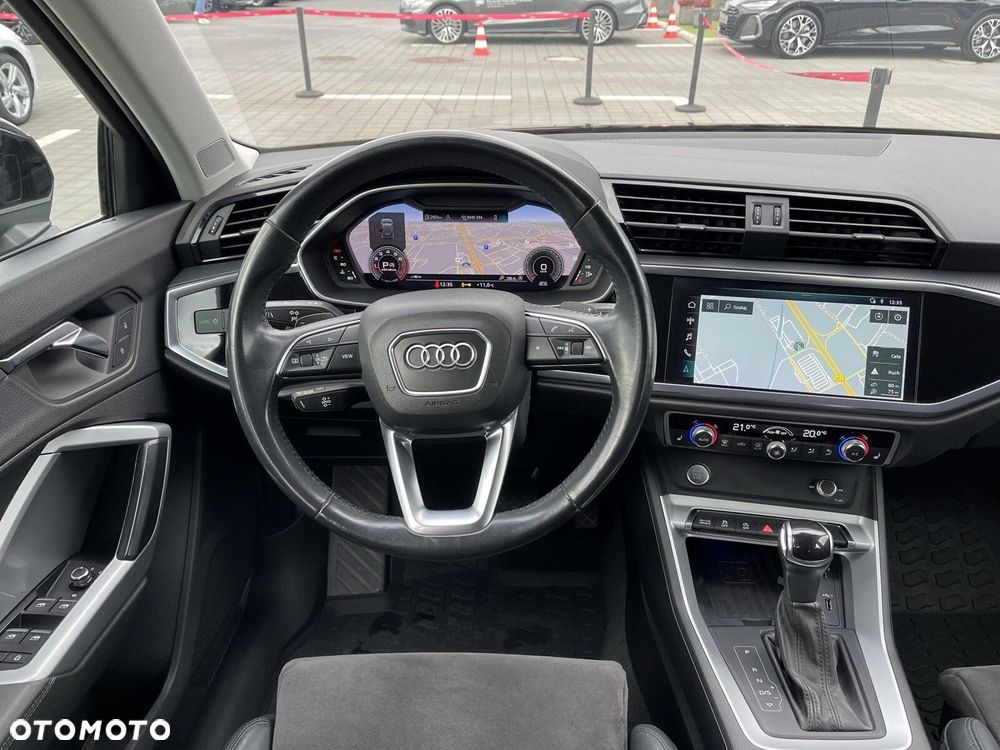Audi Q3 - 11
