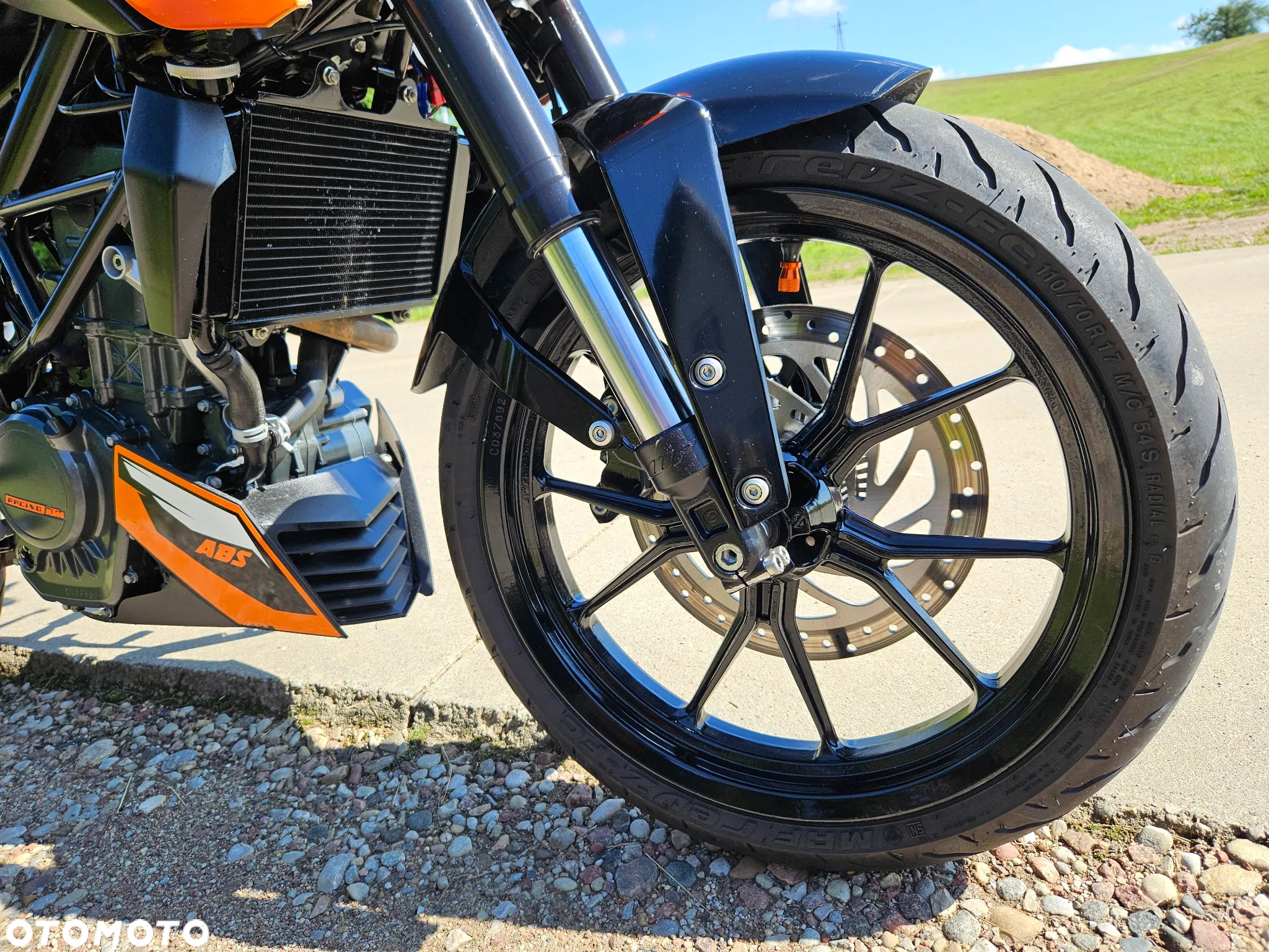KTM Duke - 18