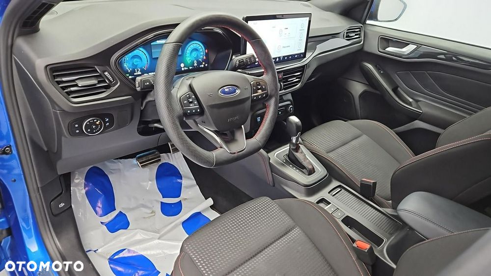 Ford Focus - 10