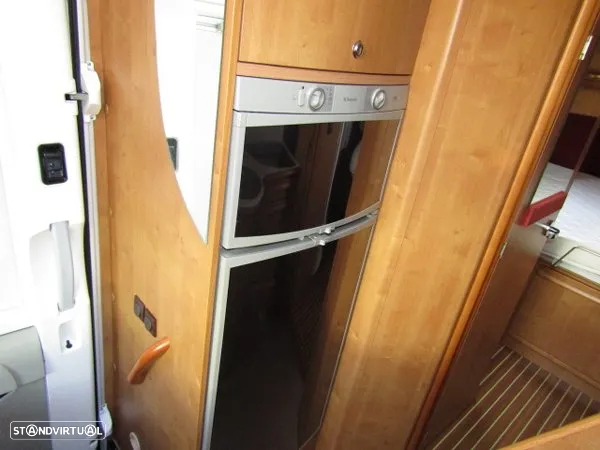 Rapido Serie 70 Cama Central Excelente estado geral - 16