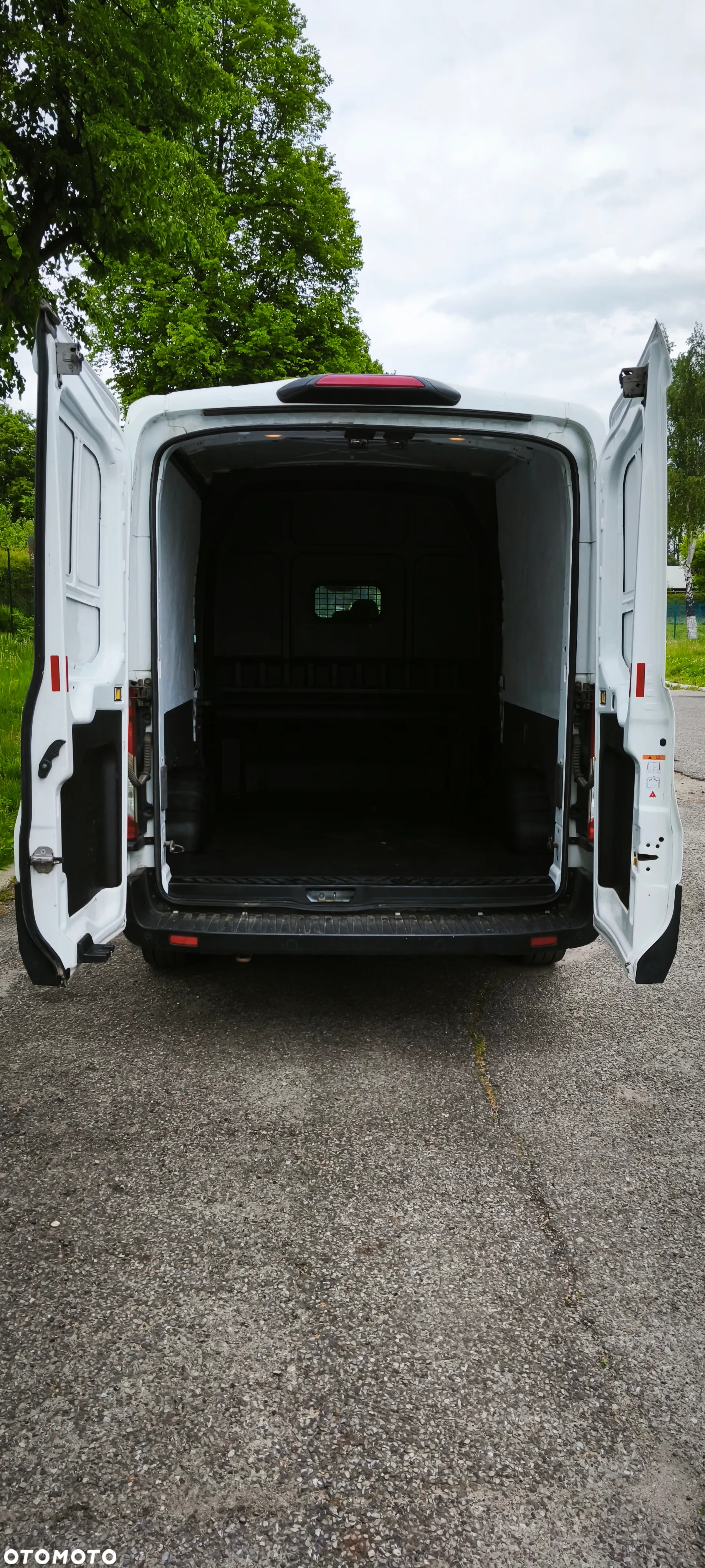Ford Transit - 25