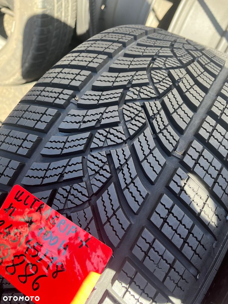 Goodyear 245 45 18 Ultra Grip Performance + 100H XL - 3