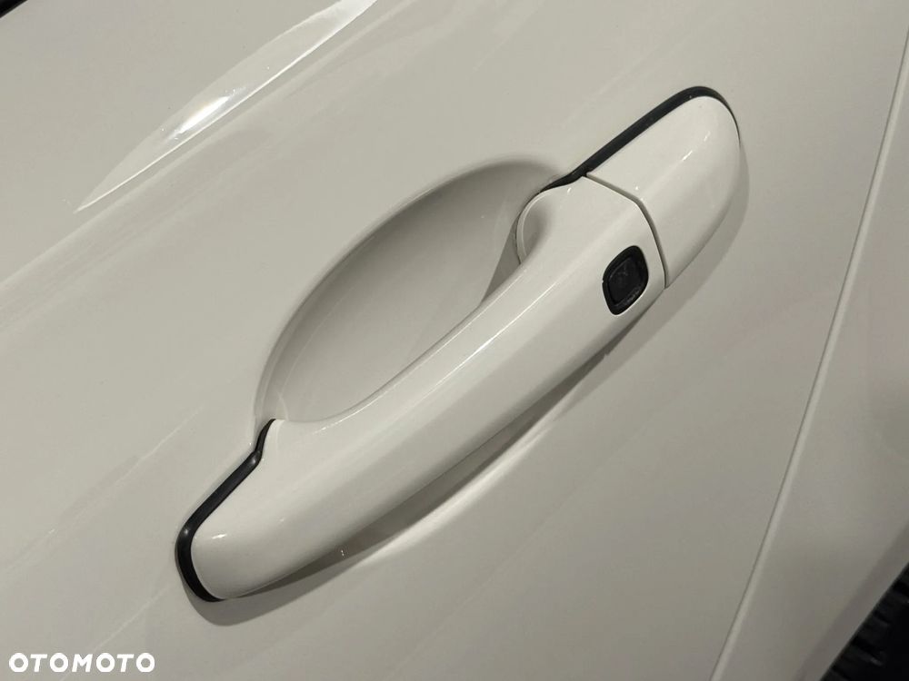 Jaguar XF XFR 5.0 V8 Kompressor - 10