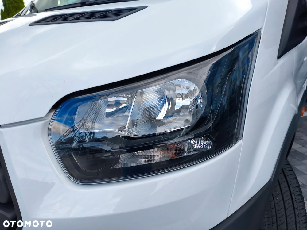 Ford Transit L4 - 29