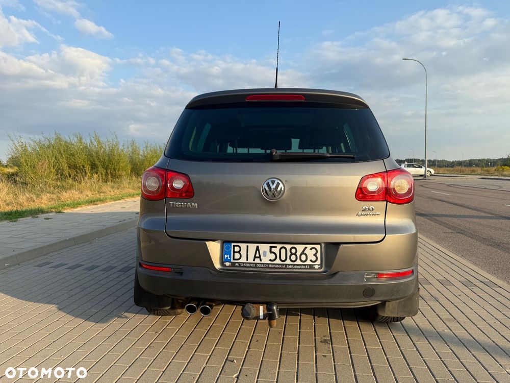 Volkswagen Tiguan 2.0 TSI 4Motion DSG Track & Field - 5