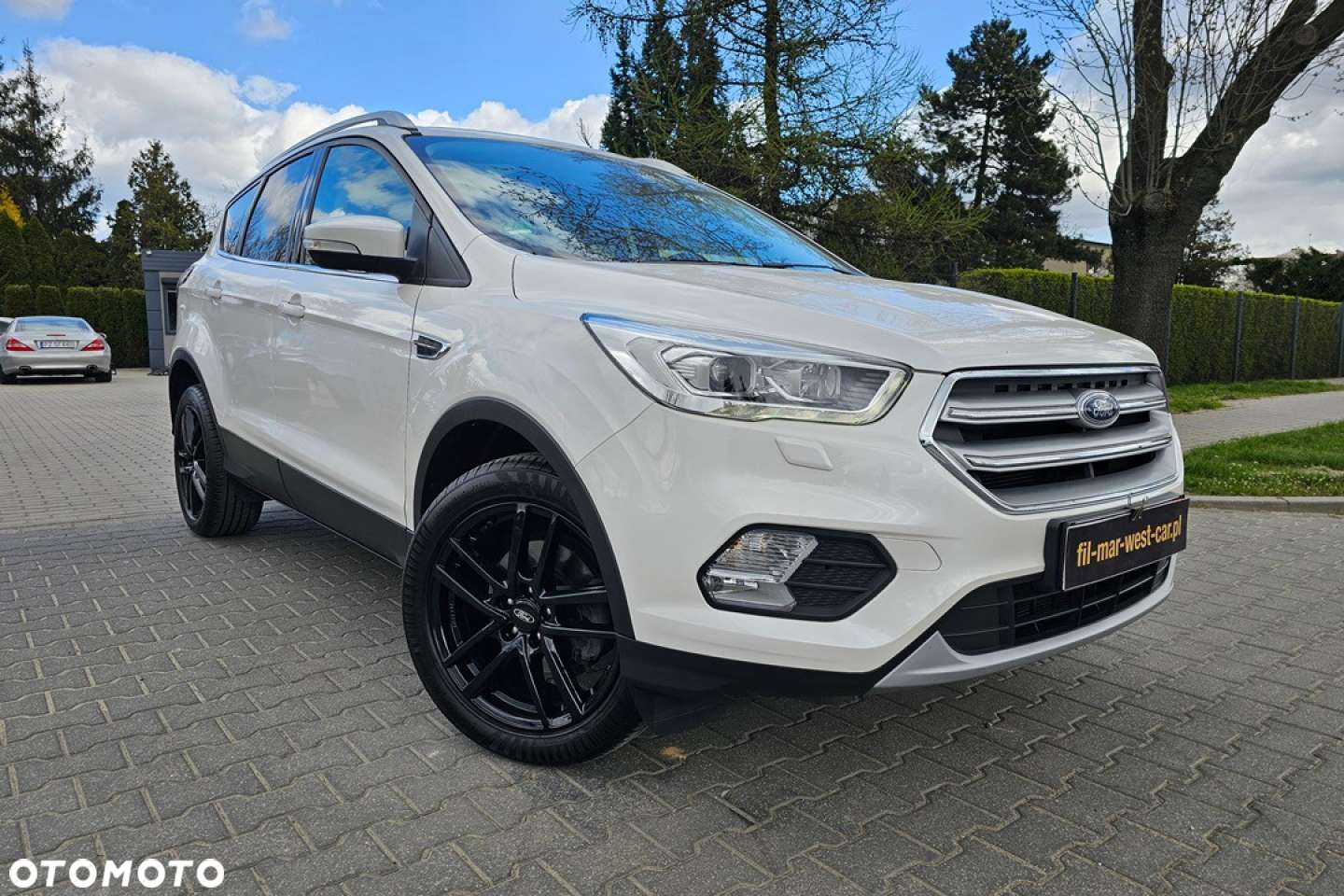 Ford Kuga - 3