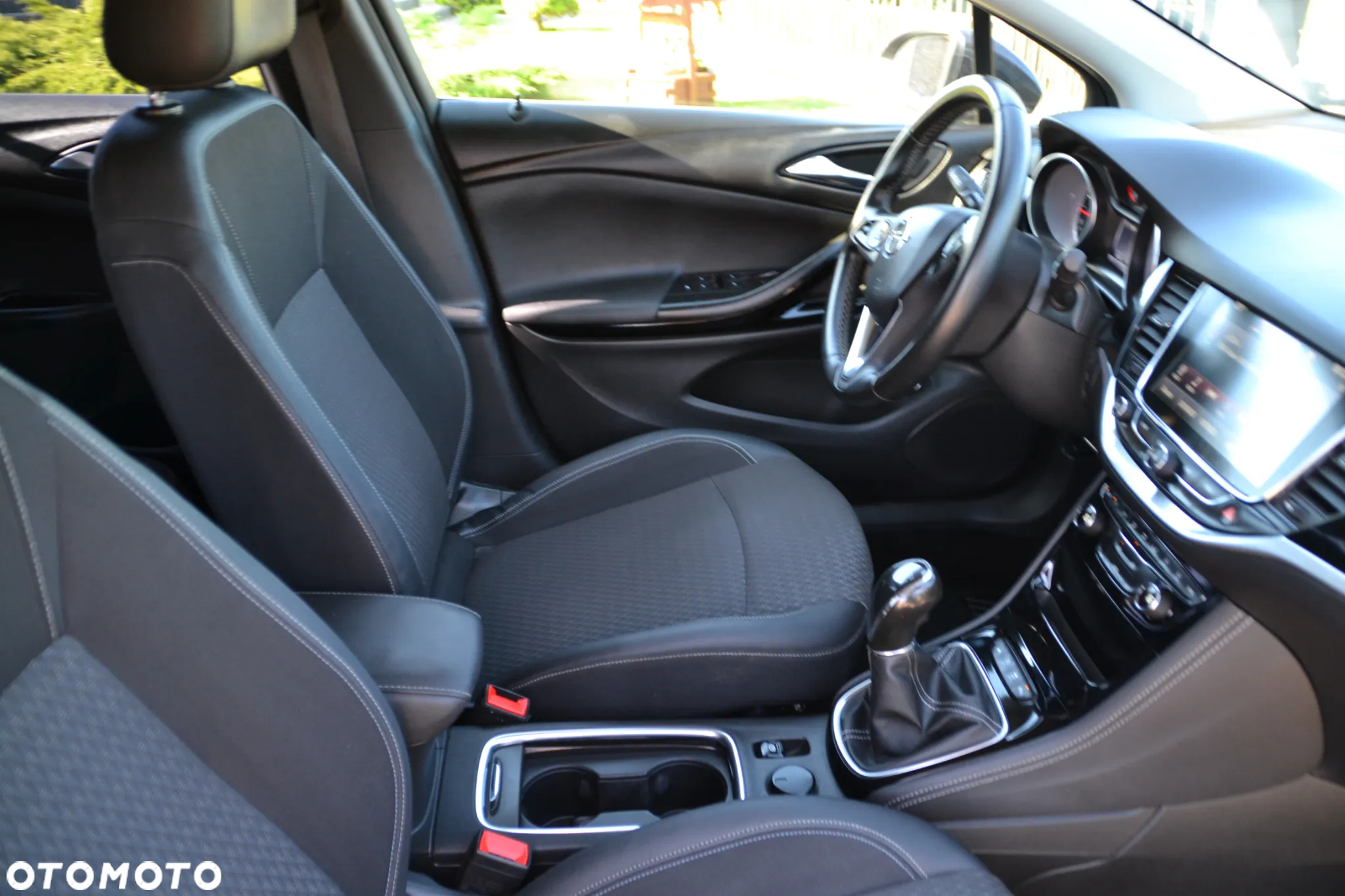 Opel Astra 1.4 Turbo Sports Tourer 120 Jahre - 26