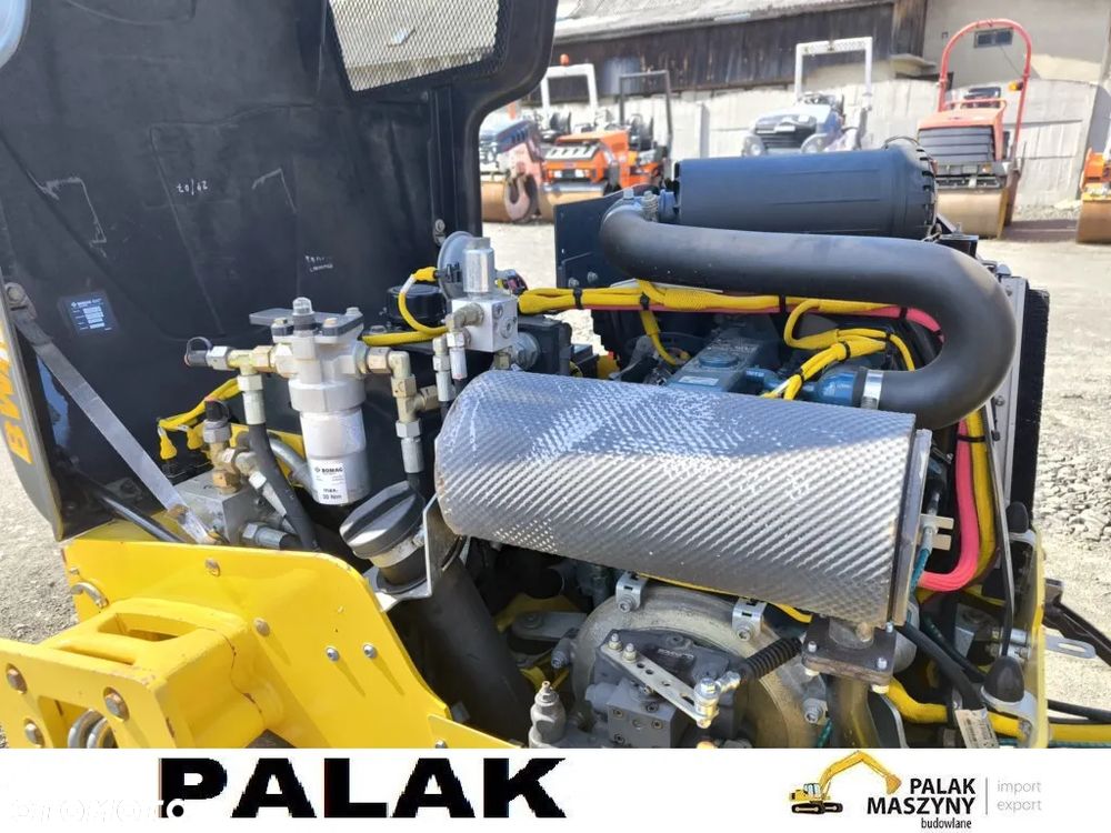 Bomag Walec drogowy BOMAG BW 120 AD -5 , 2021 rok - 13