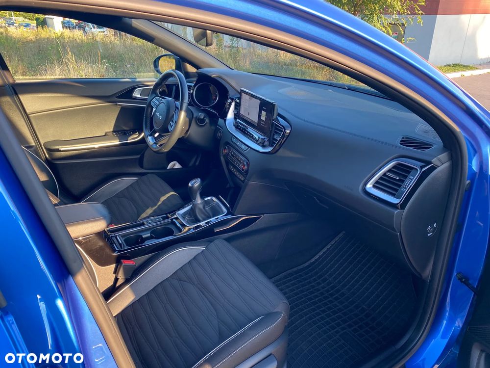 Kia ProCeed 1.5 T-GDI GT Line - 3