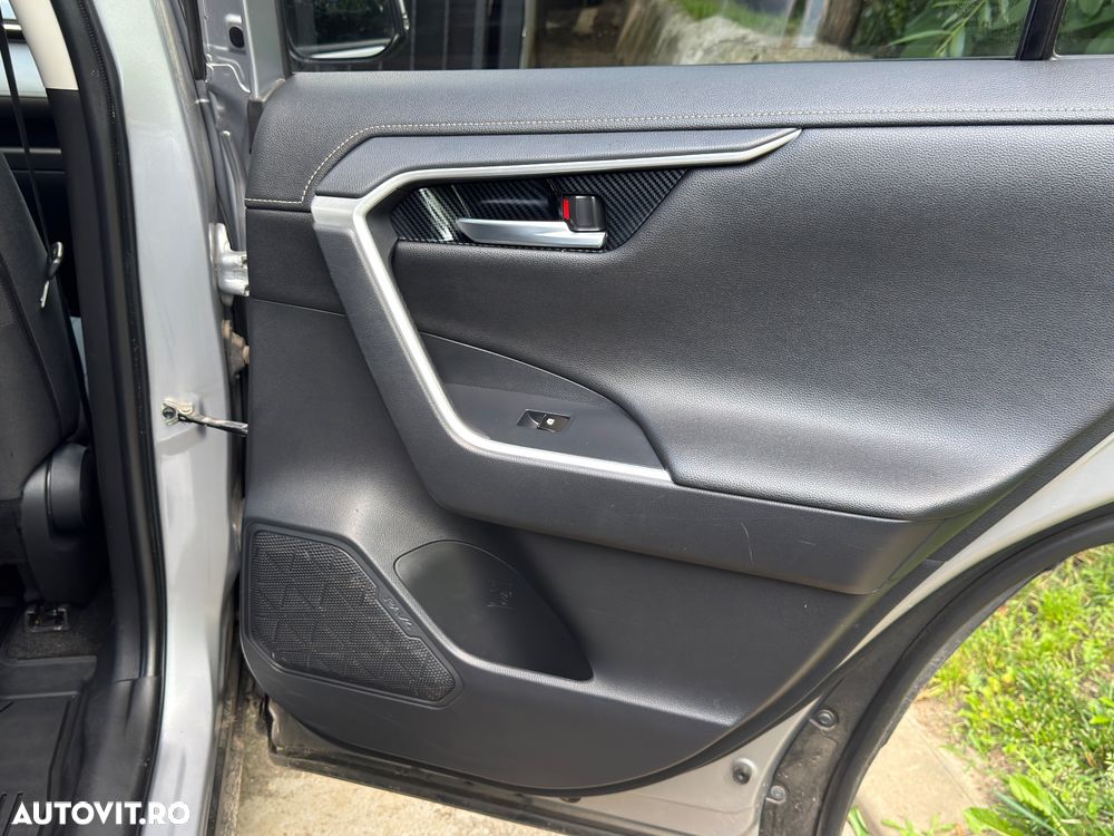 Toyota RAV4 2.0P CVT AWD Dynamic - 17