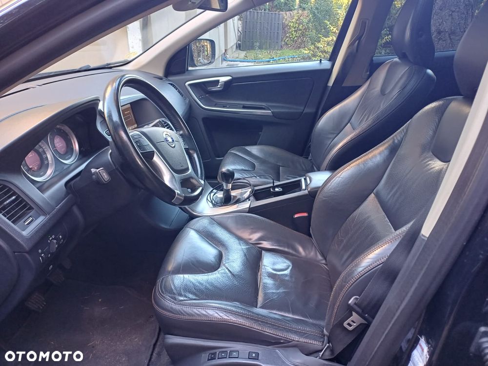 Volvo XC 60 D3 Summum - 16