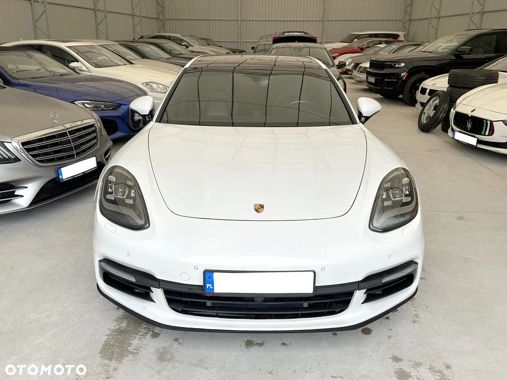 Porsche Panamera ver-4-e--hybrid-sport-turismo - 13