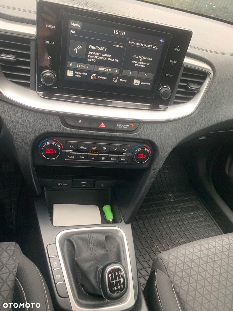 Kia Ceed 1.6 CRDi SCR L - 7