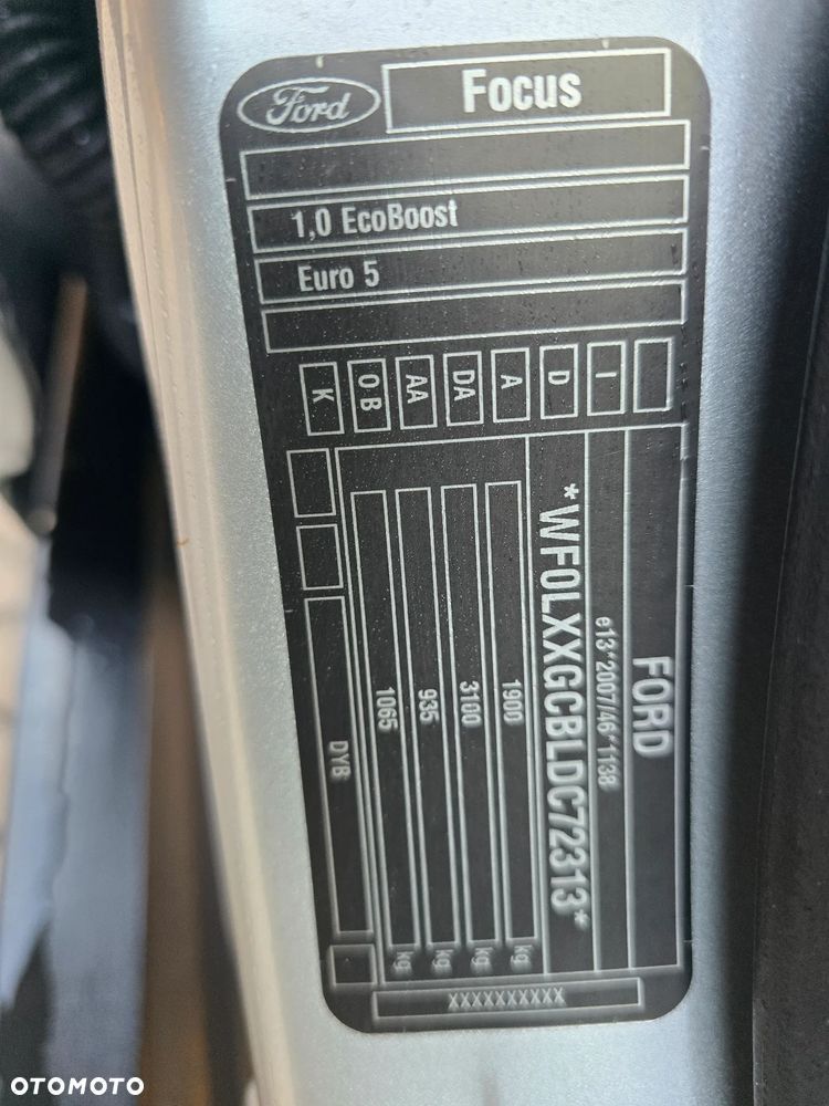 Ford Focus - 23