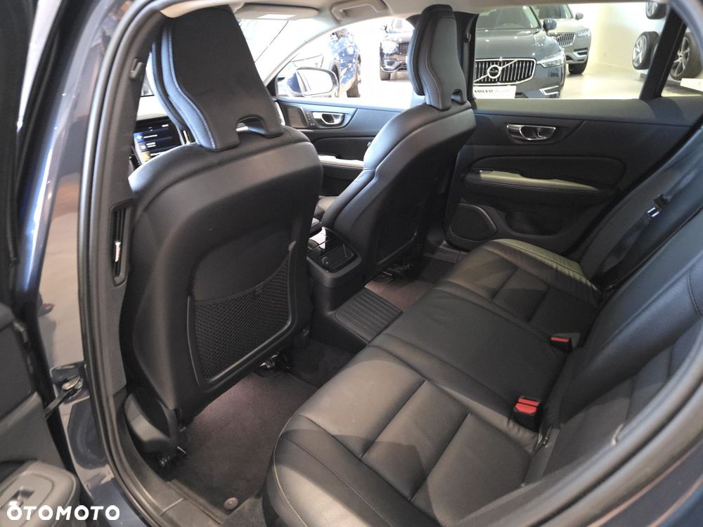 Volvo V60 - 19