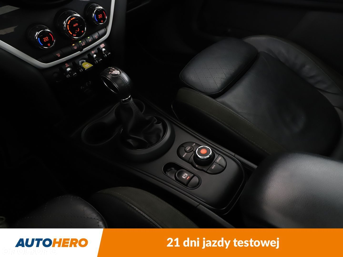 MINI Countryman - 25