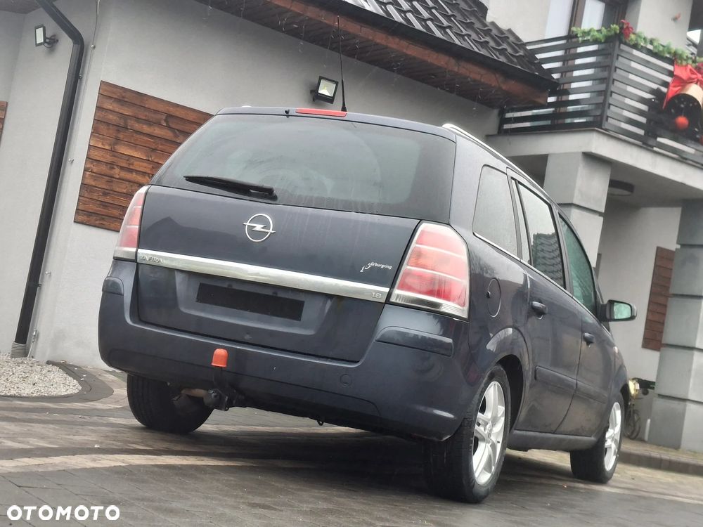 Opel Zafira 1.8 Cosmo EU5 - 17