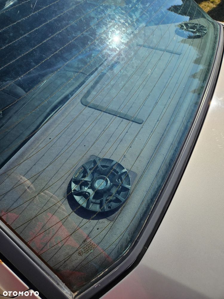 Mercedes-Benz W201 (190) - 5