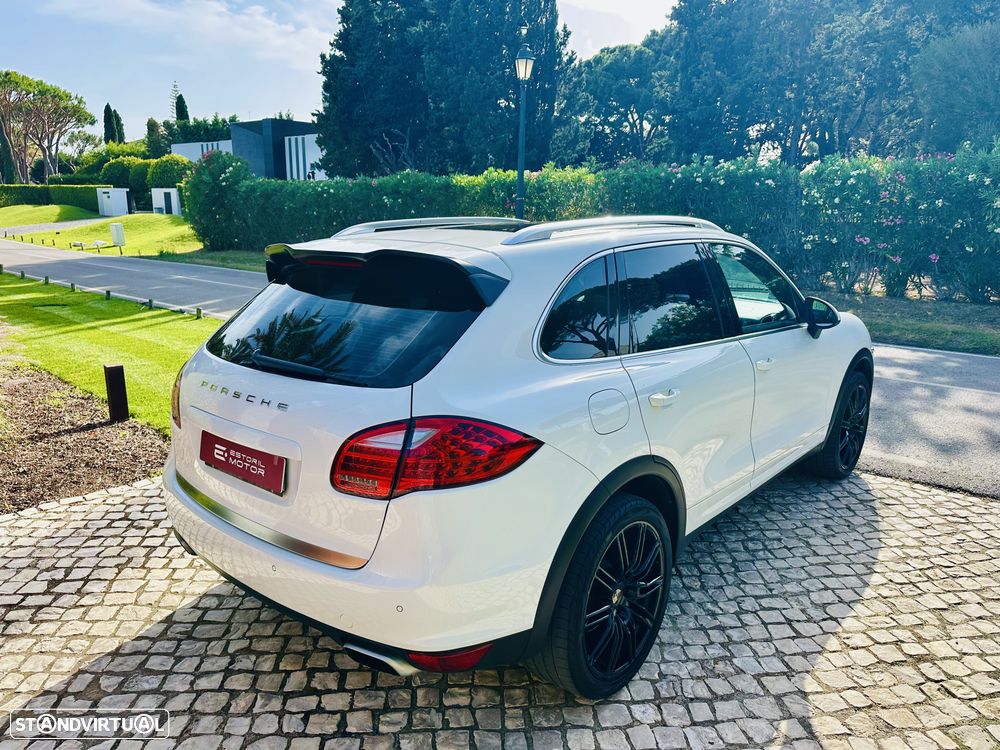 Porsche Cayenne S - 10