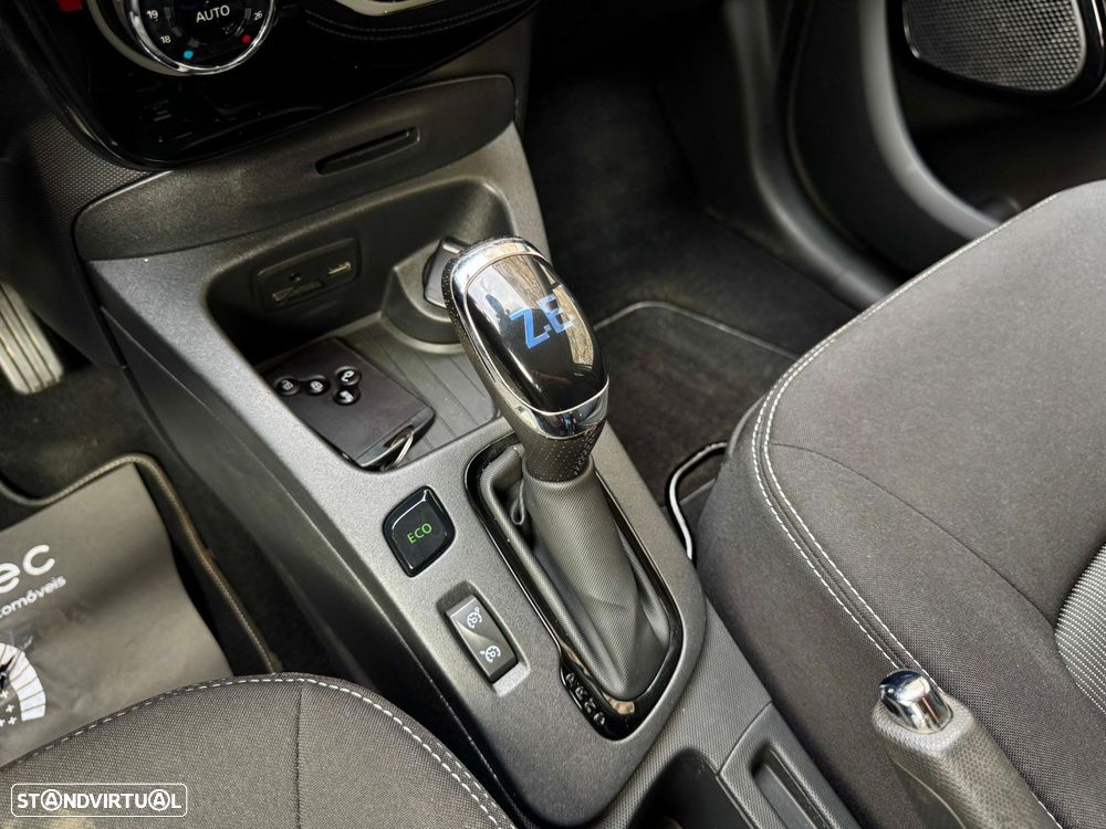 Renault Zoe - 10