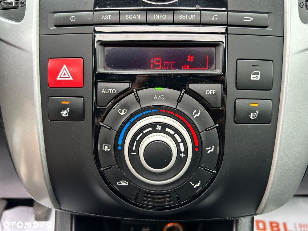 Kia Venga 1.6 CRDi 128 Business Line - 15