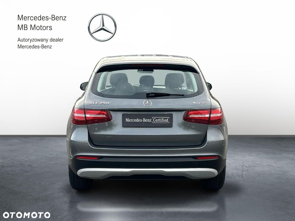 Mercedes-Benz GLC 250 4-Matic - 5