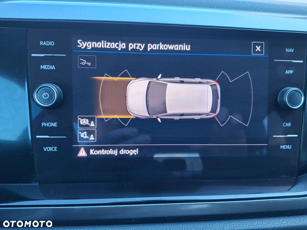 Volkswagen Polo 1.0 TSI DSG Highline - 30