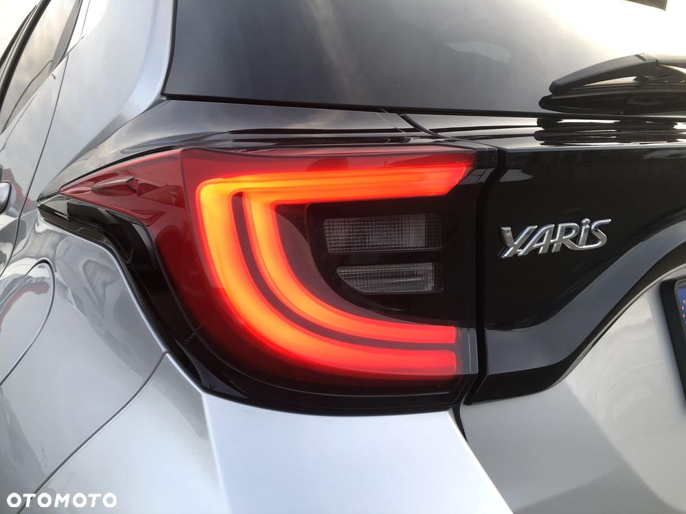 Toyota Yaris Hybrid 1.5 Comfort - 10