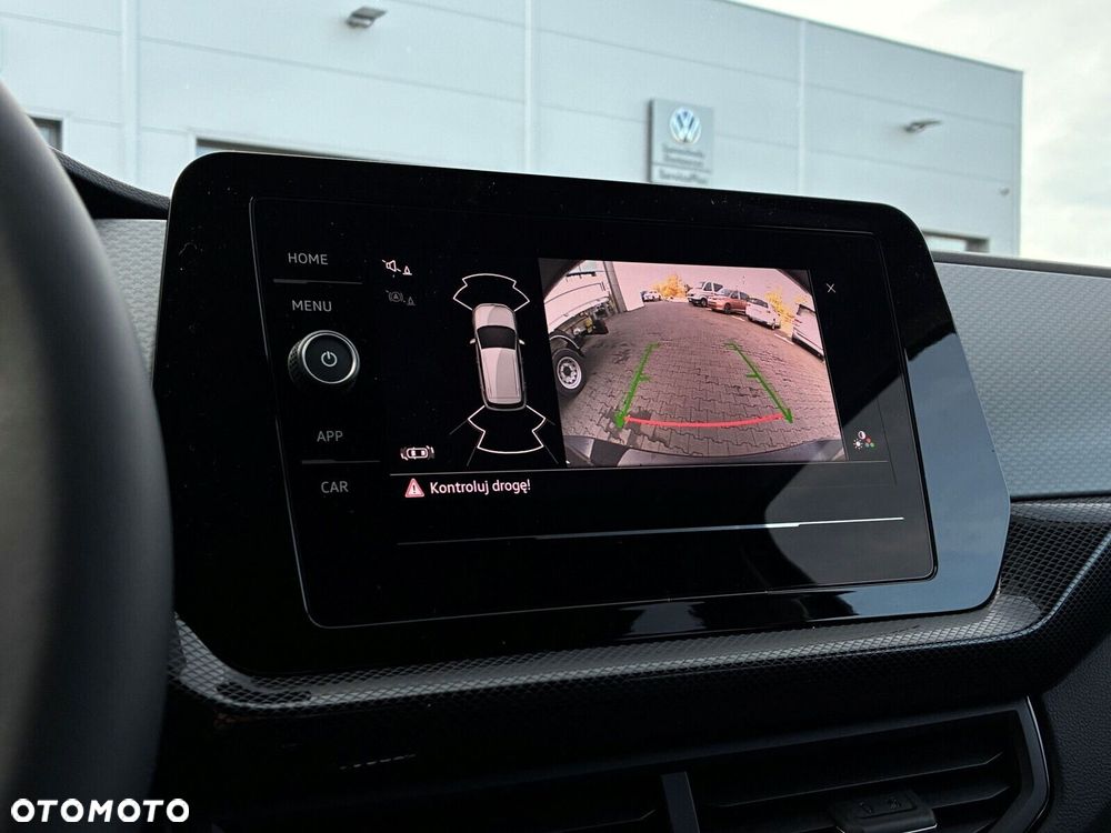 Volkswagen T-Cross - 18