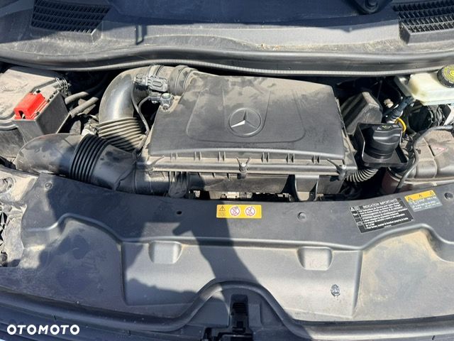 Mercedes-Benz Klasa V 200 (BlueTEC) d extralang 7G-TRONIC - 24