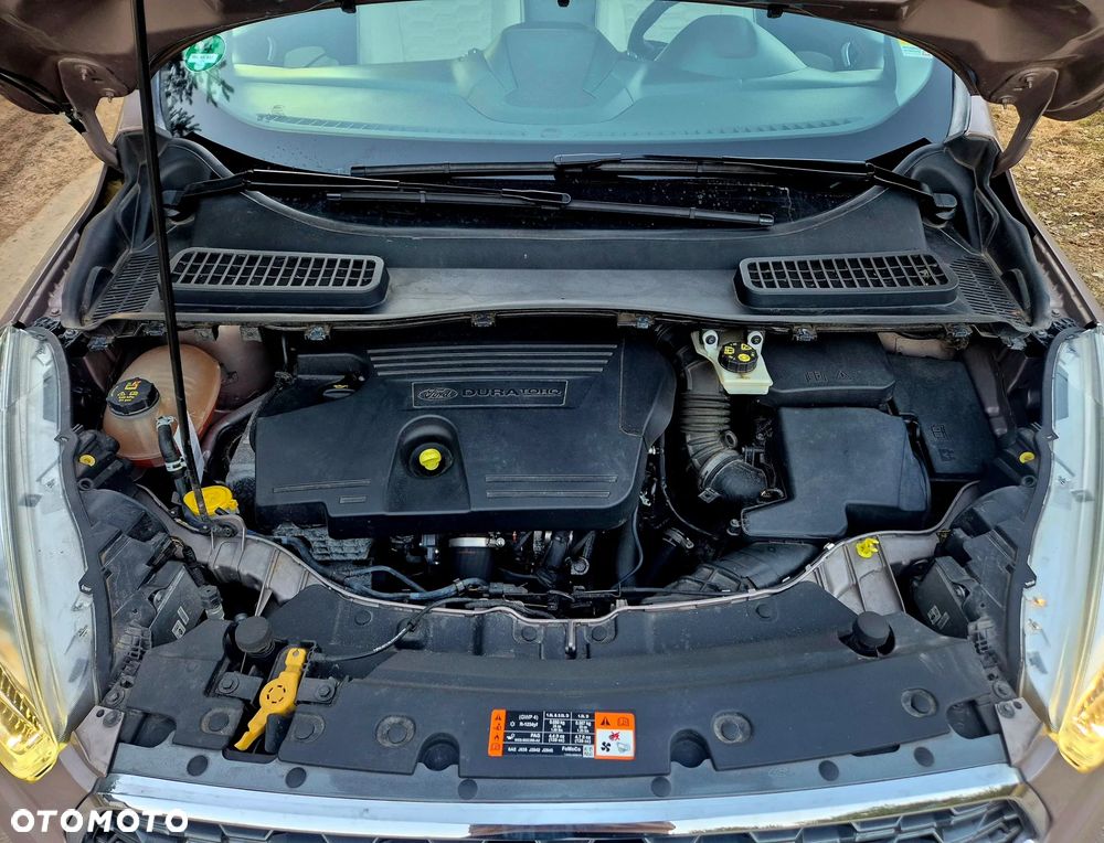 Ford Kuga 2.0 TDCi 4x4 Vignale - 32