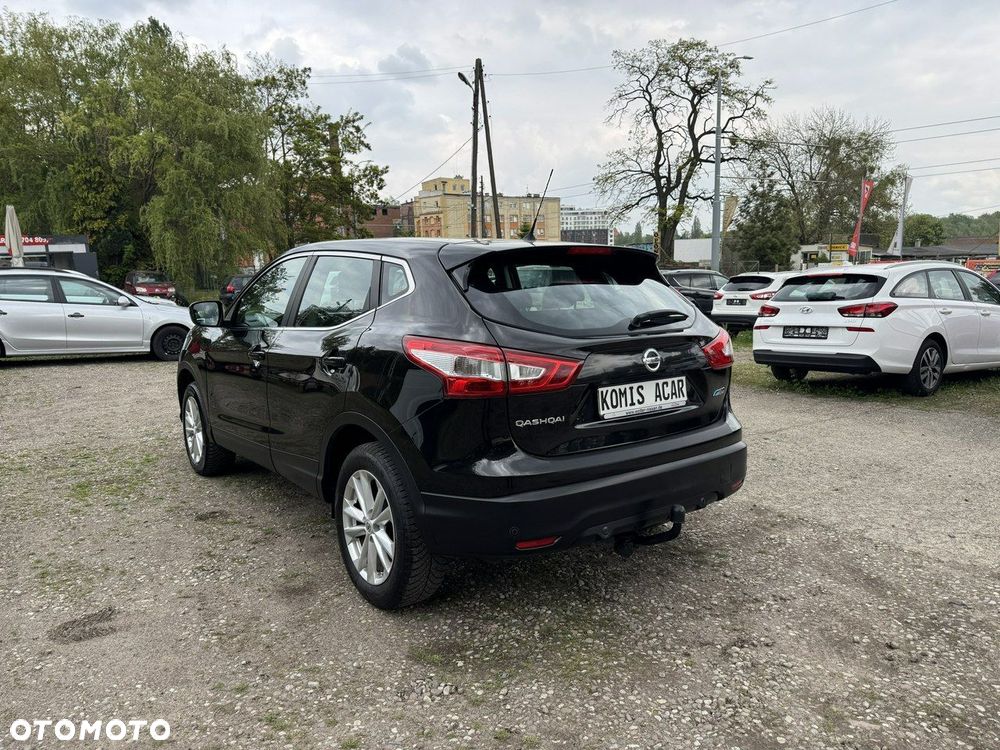 Nissan Qashqai - 4