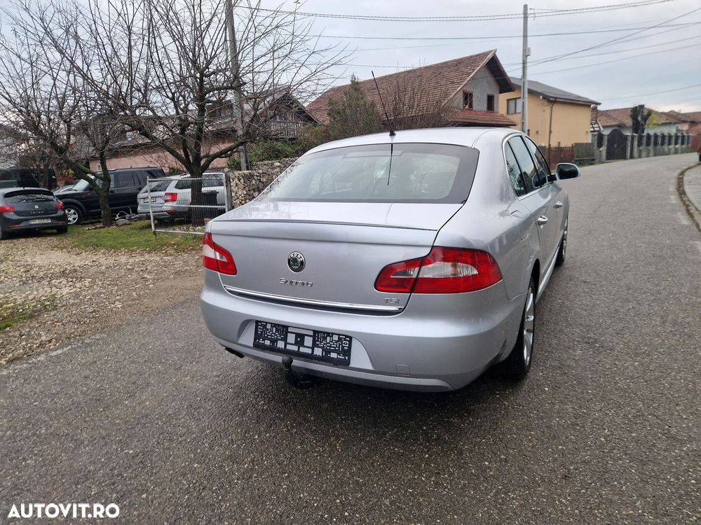 Skoda Superb 1.4 TSI Comfort - 17
