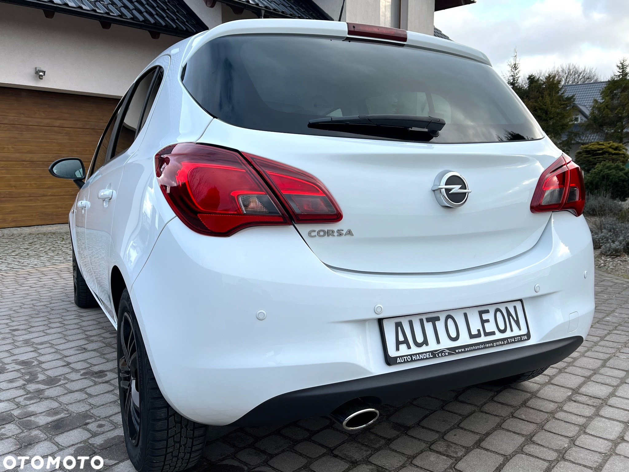 Opel Corsa 1.4 120 Jahre - 9