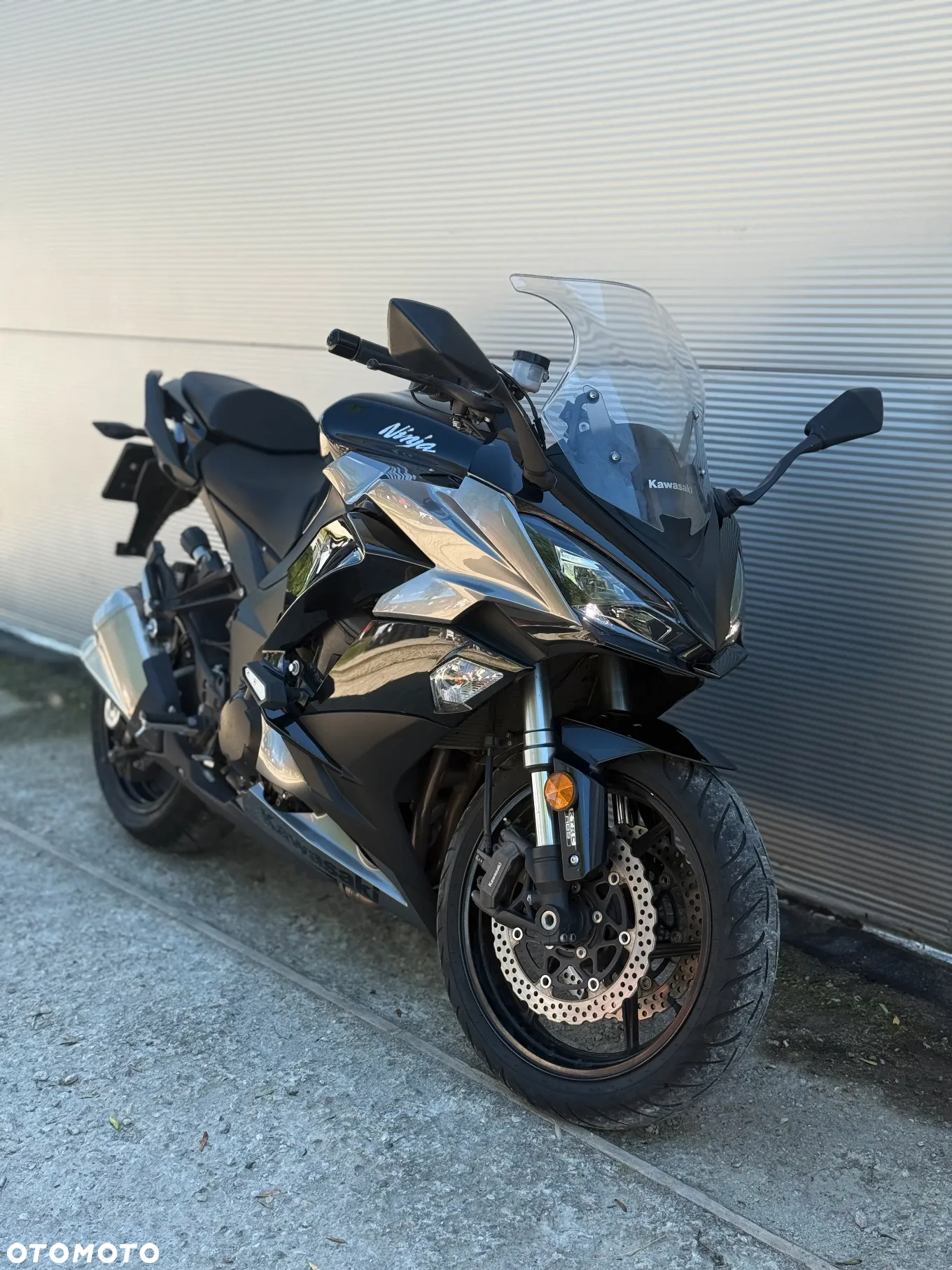 Kawasaki Ninja 1000 SX - 4