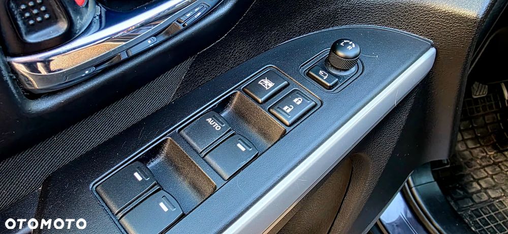 Suzuki SX4 S-Cross 1.6 Premium 4WD - 11