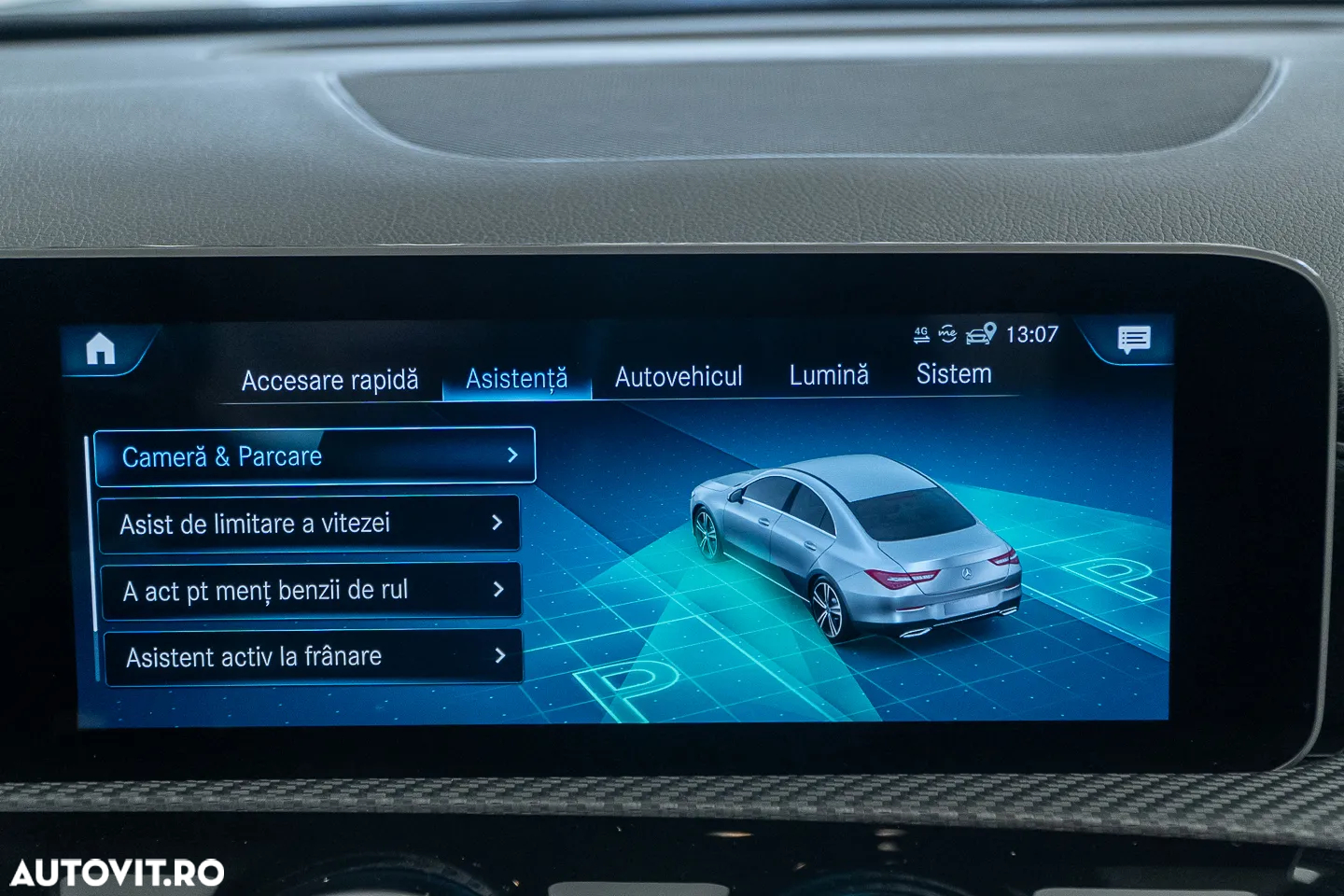 Mercedes-Benz CLA 180 7G-DCT Progressive Line Advanced - 36