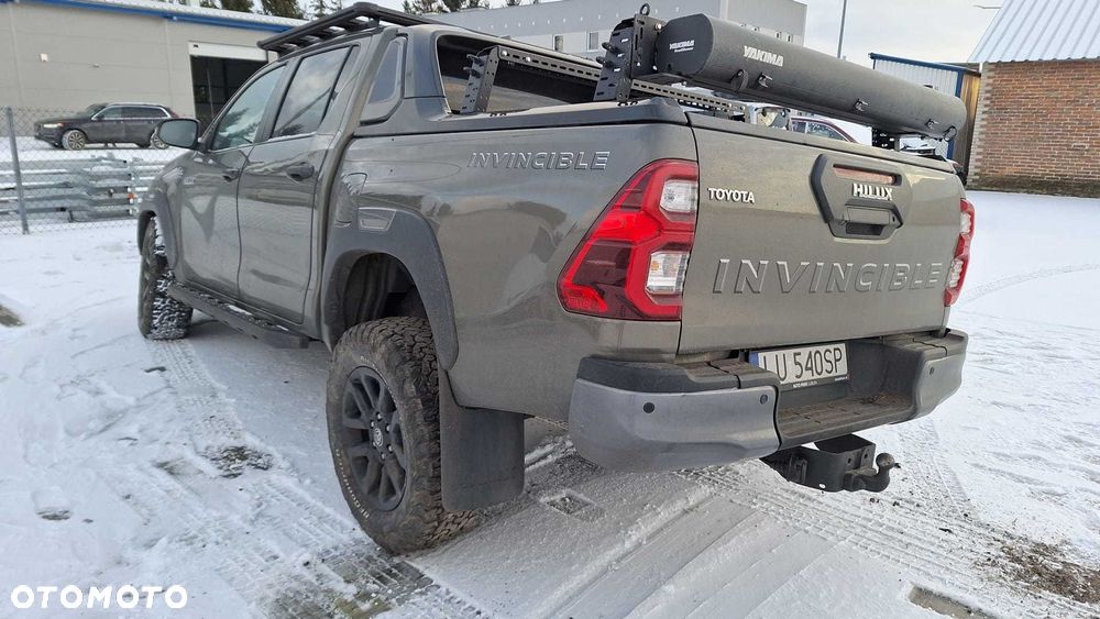 Toyota Hilux 2.8 D-4D Double Cab Invincible Sport 4x4 - 2
