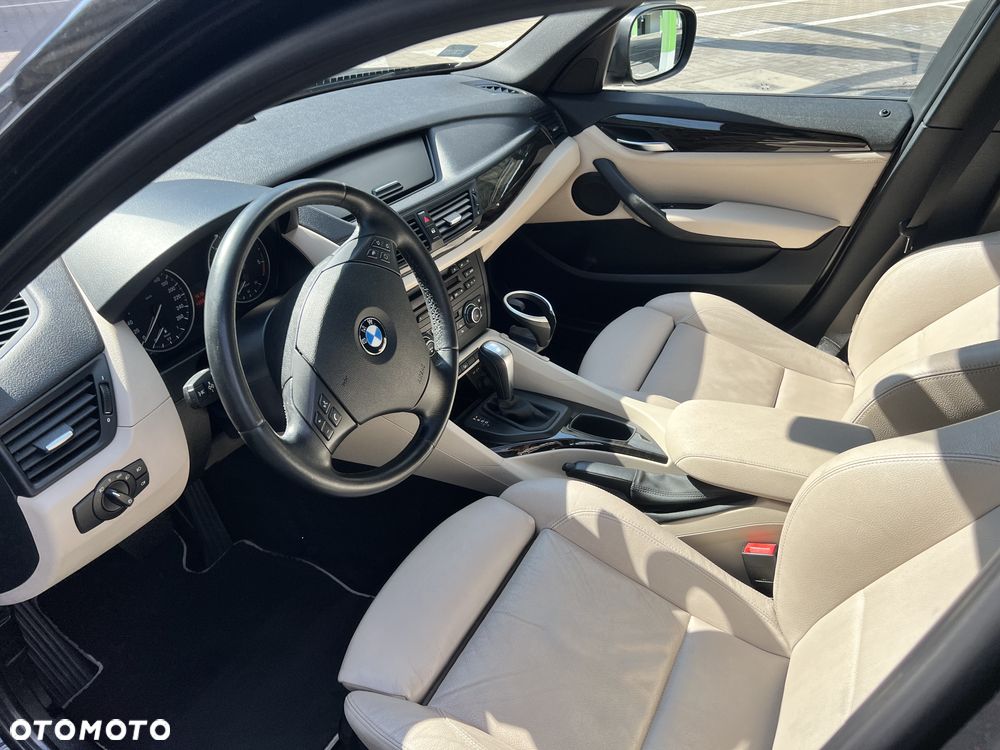 BMW X1 - 11
