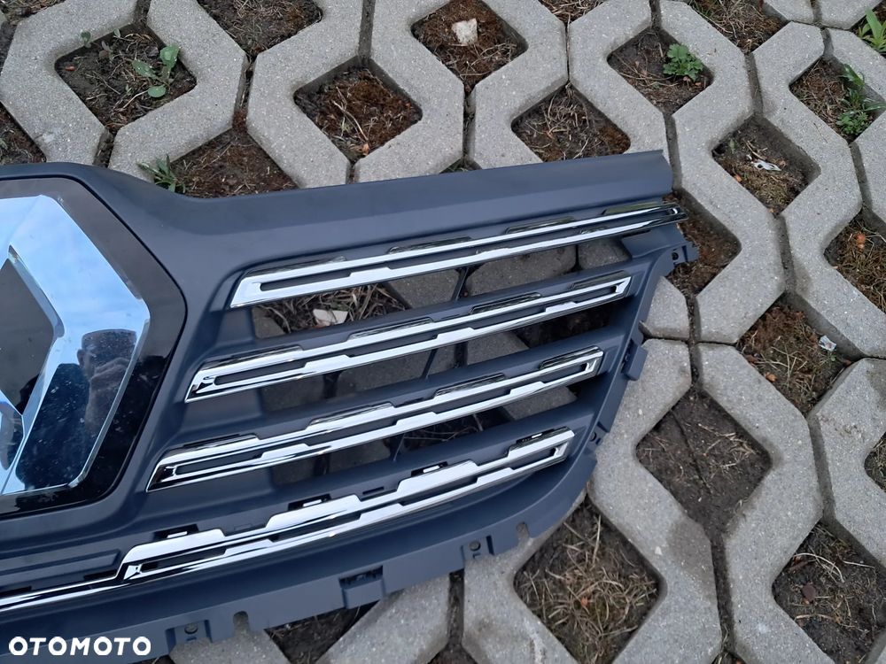 Atrapa Grill Talisman Lift nowy znaczek pod radar 623100565R 2020> chrom - 4