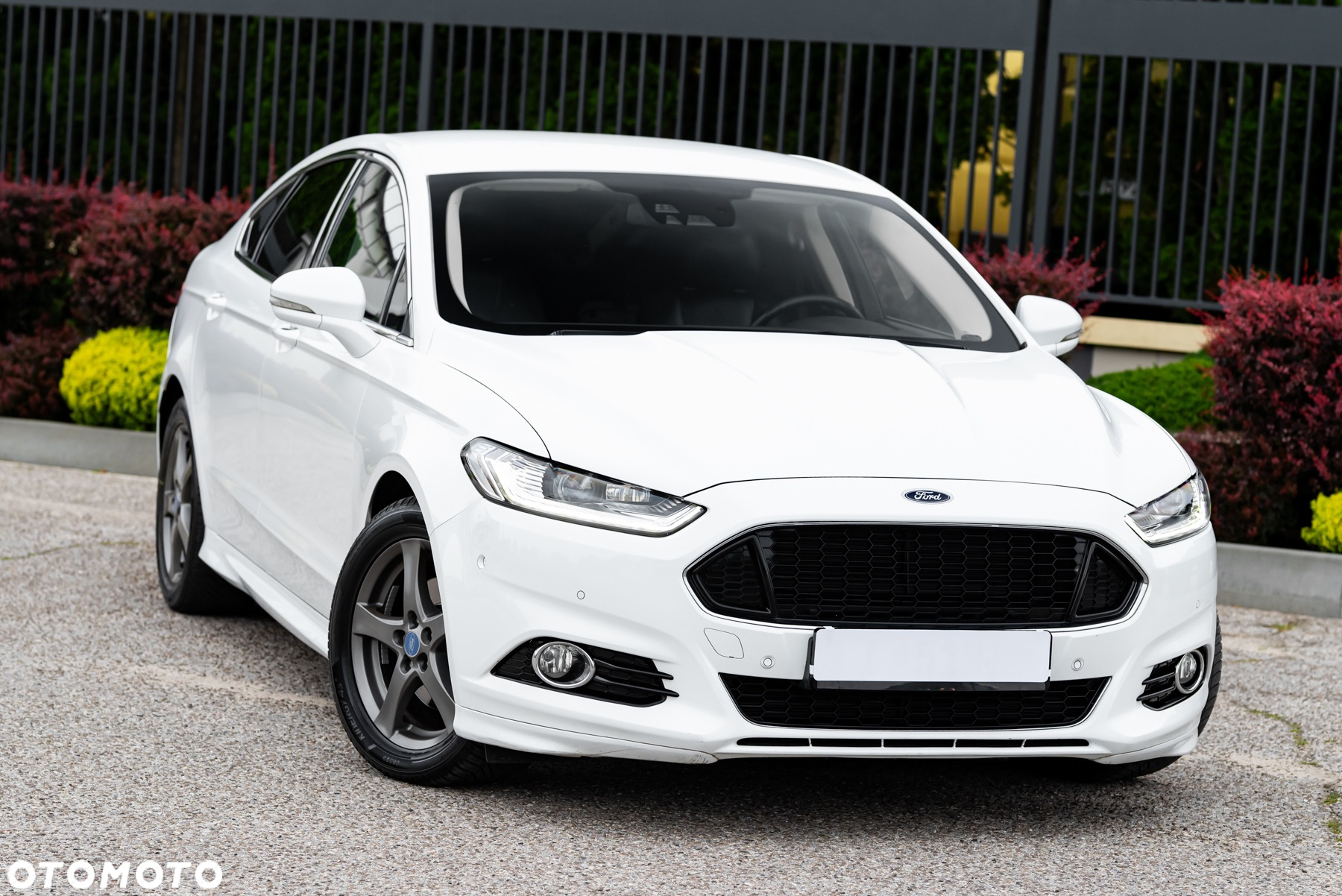 Ford Mondeo 2.0 TDCi ST-Line X 4WD PowerShift - 2