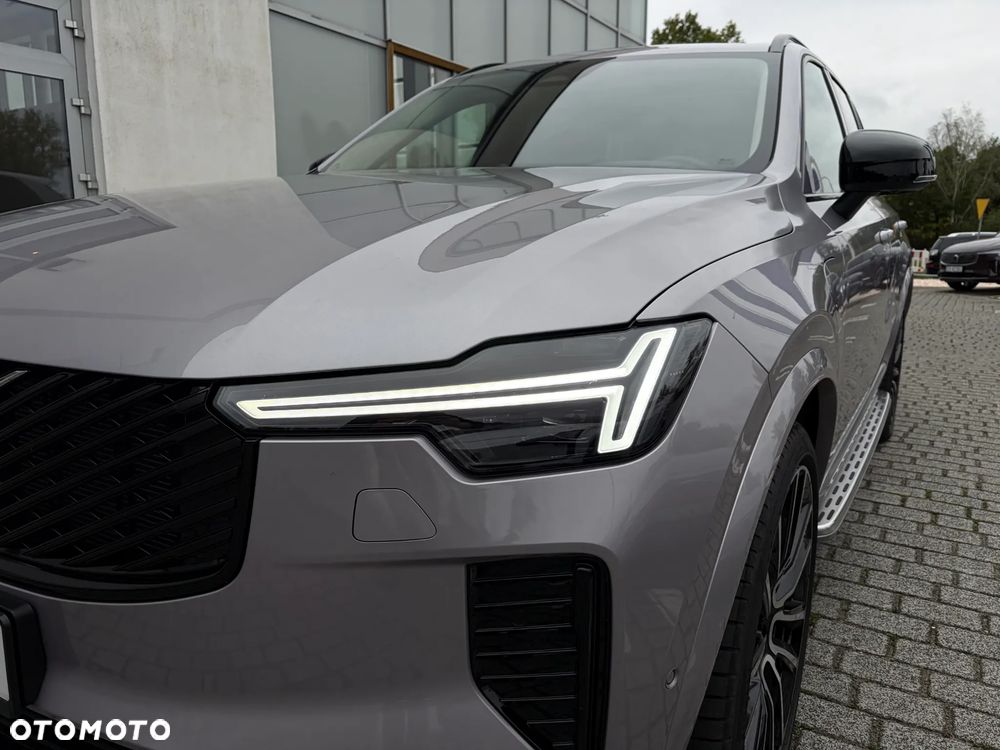 Volvo XC 90 - 3